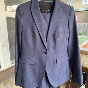 Banana Republic wool, lined suit.